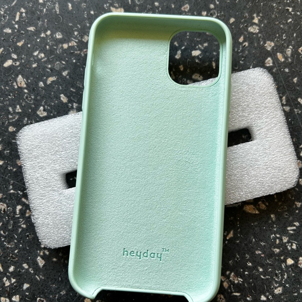 Heyday iPhone11 Mint Silicone Case